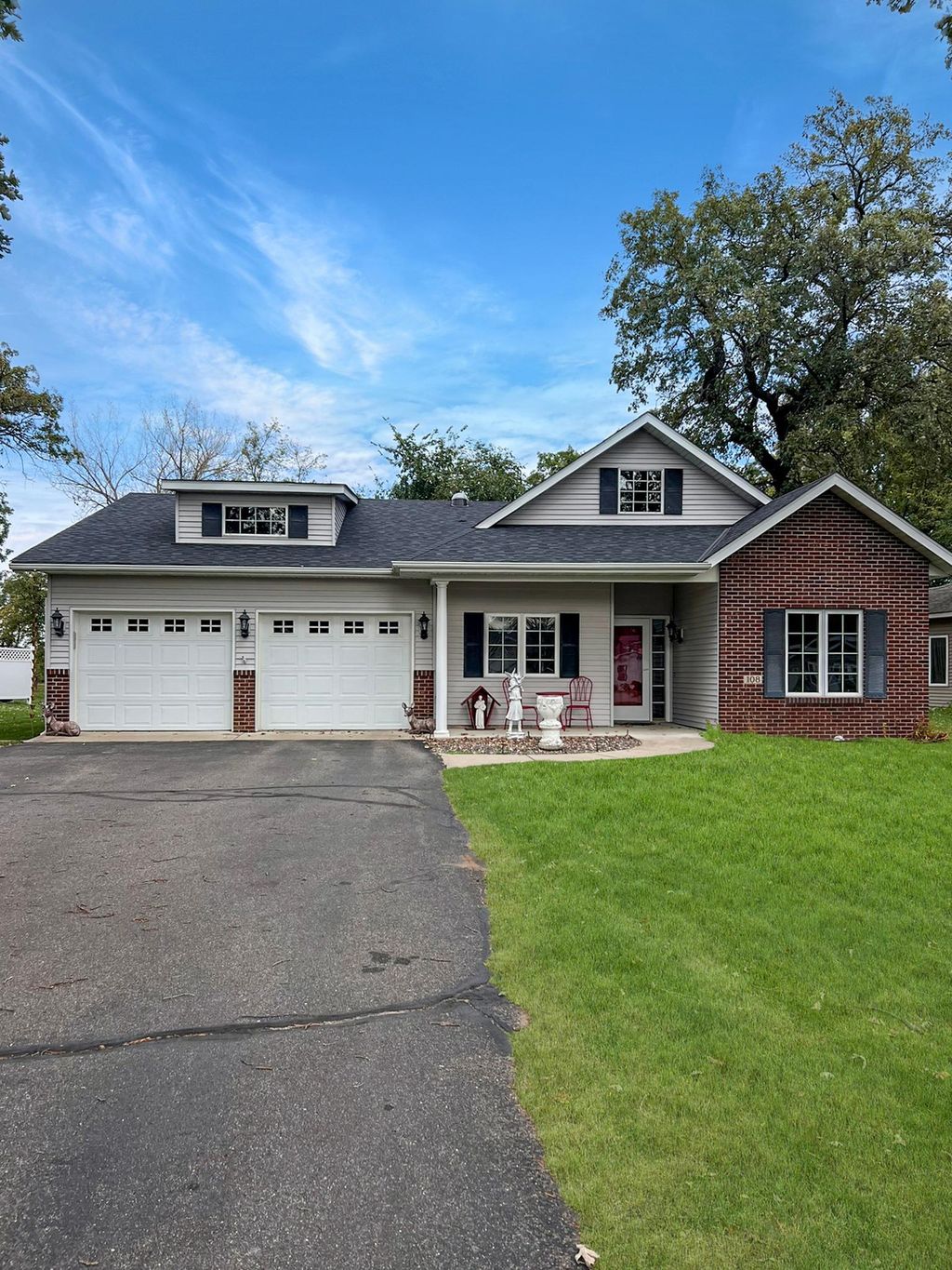 Photo of 108 Goldfinch Lane, Clearwater, MN 55320 (MLS # 7019546)