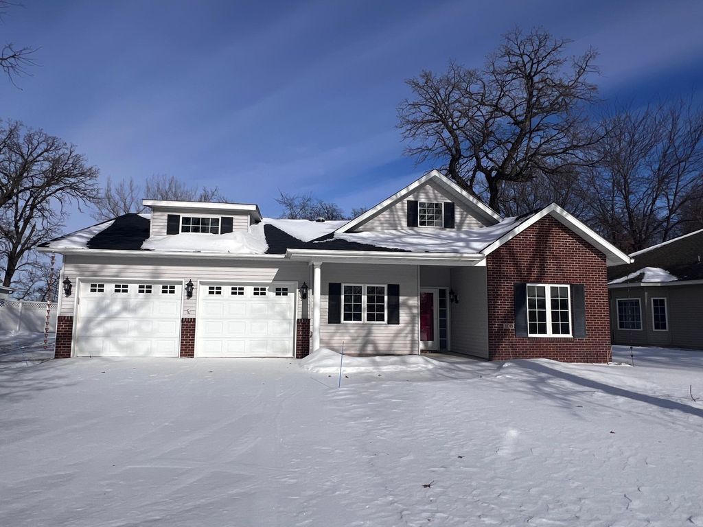 Photo of 108 Goldfinch Lane, Clearwater, MN 55320 (MLS # 7019546)