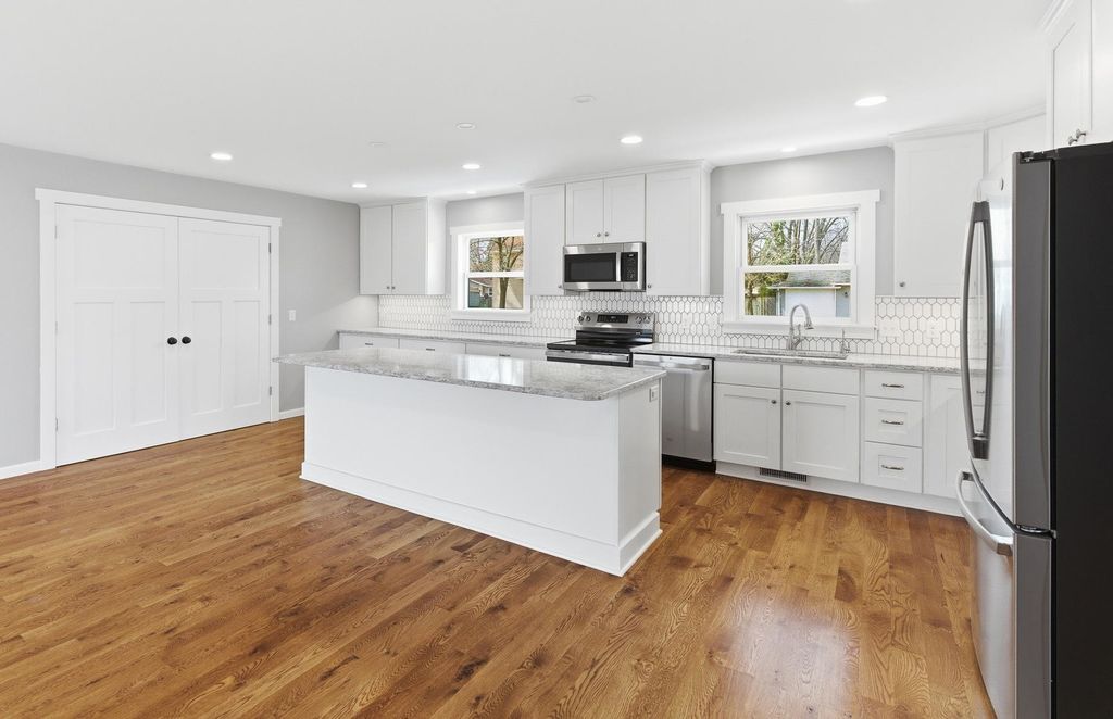 Photo of 409 4th Avenue SE, Mapleton, MN 56065 (MLS # 7051671)