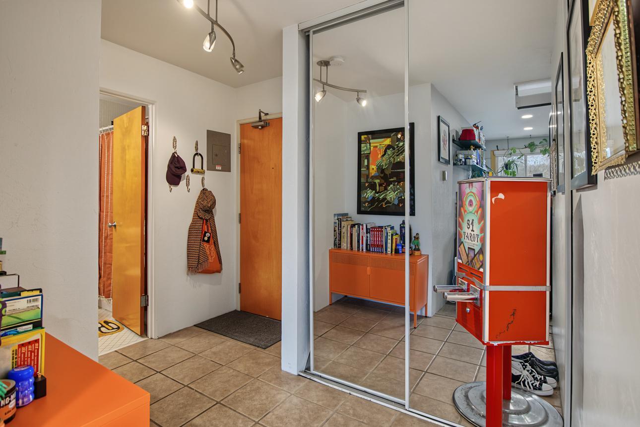 2525 3rd Avenue S 206