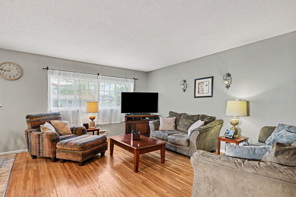 Photo of 2510 Hidden Valley Lane, Stillwater, MN 55082 (MLS # 7066708)