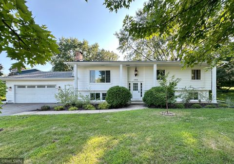 11900 Highland View Circle Burnsville MN 55337