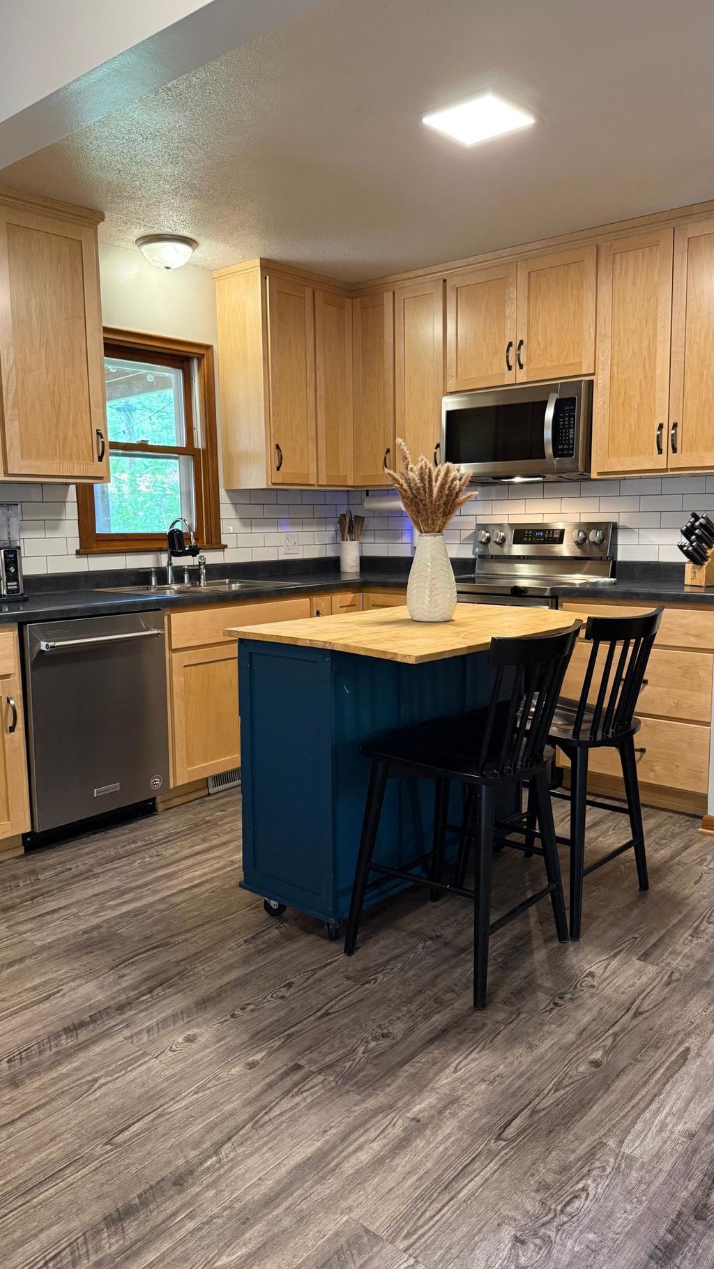 Photo of 2851 Dellwood Street, Roseville, MN 55113 (MLS # 7078384)