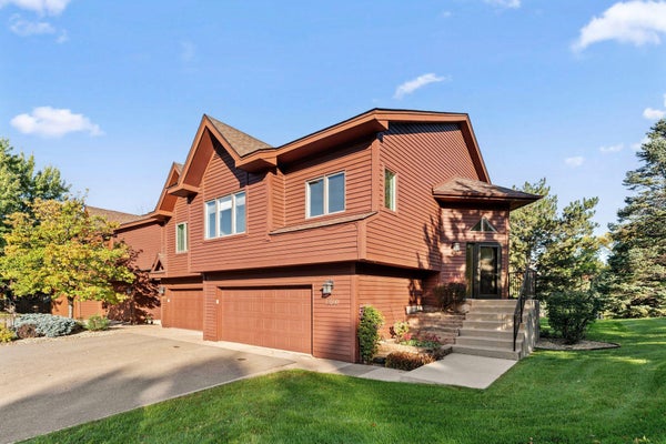 12500 PARKWOOD DR, BURNSVILLE, MN 55337 - Image 8e4e77d14b7cf2a70e1670e9c766f7d3/1867244855