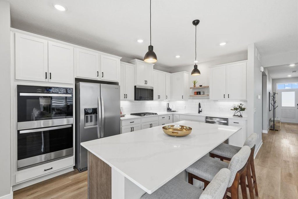 Photo of 1690 Zumbro Avenue, Shakopee, MN 55379 (MLS # 7147742)