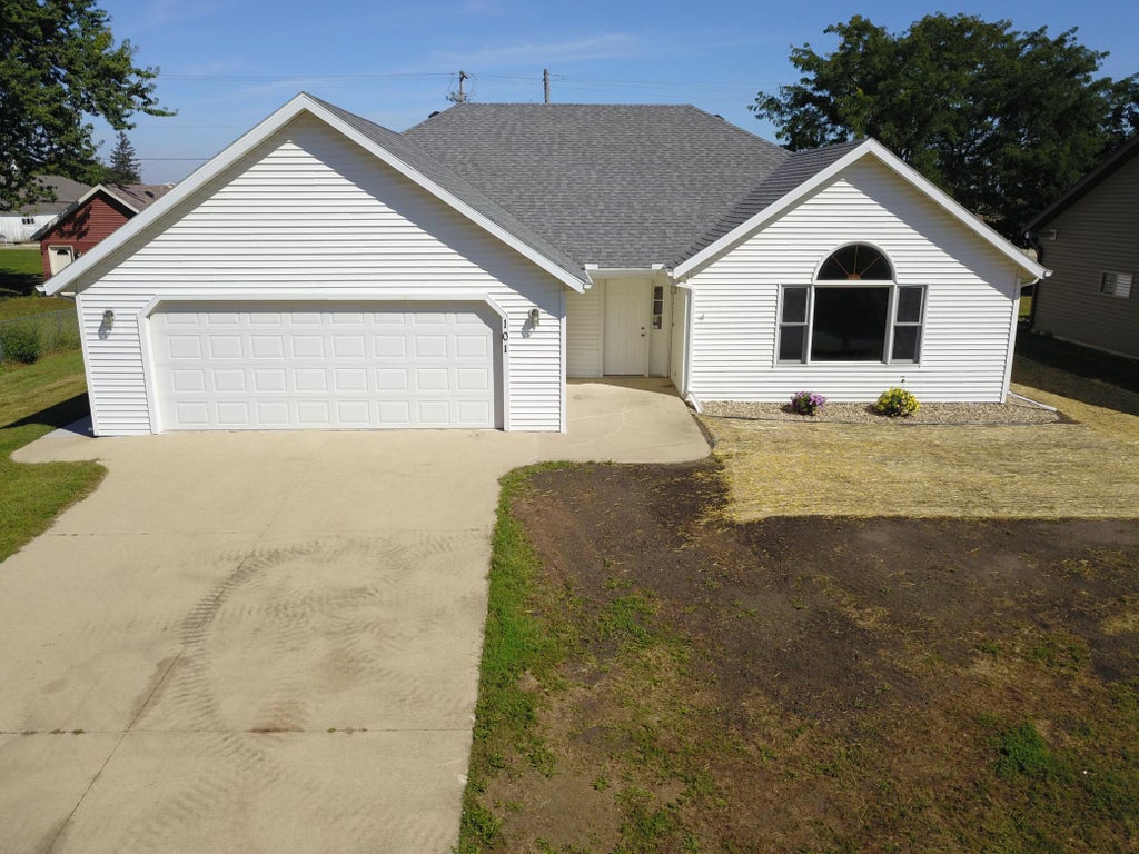 Photo of 101 7th Street NE, Kasson, MN 55944 (MLS # 7134735)