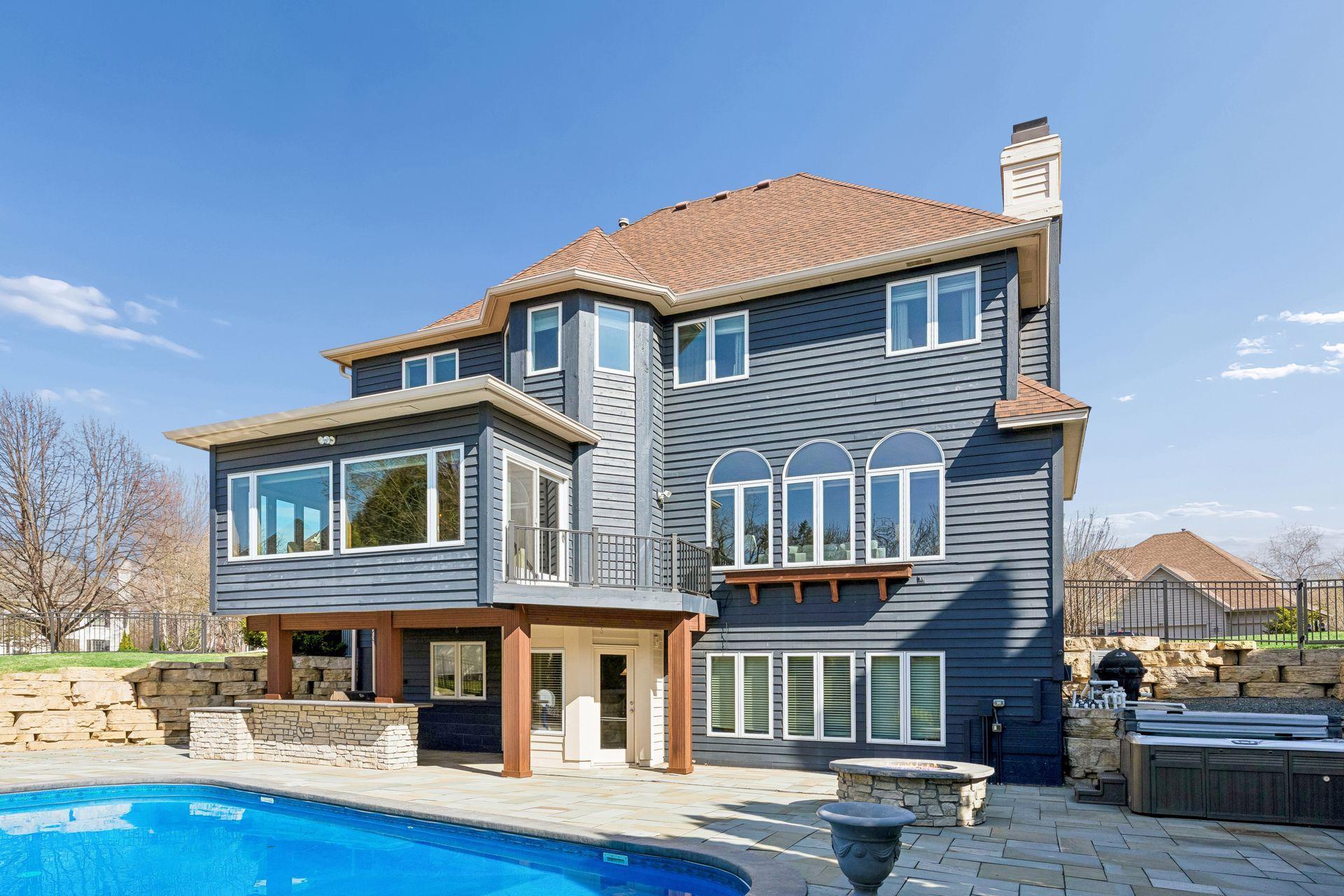 3820 Hunters Overlook Lane
