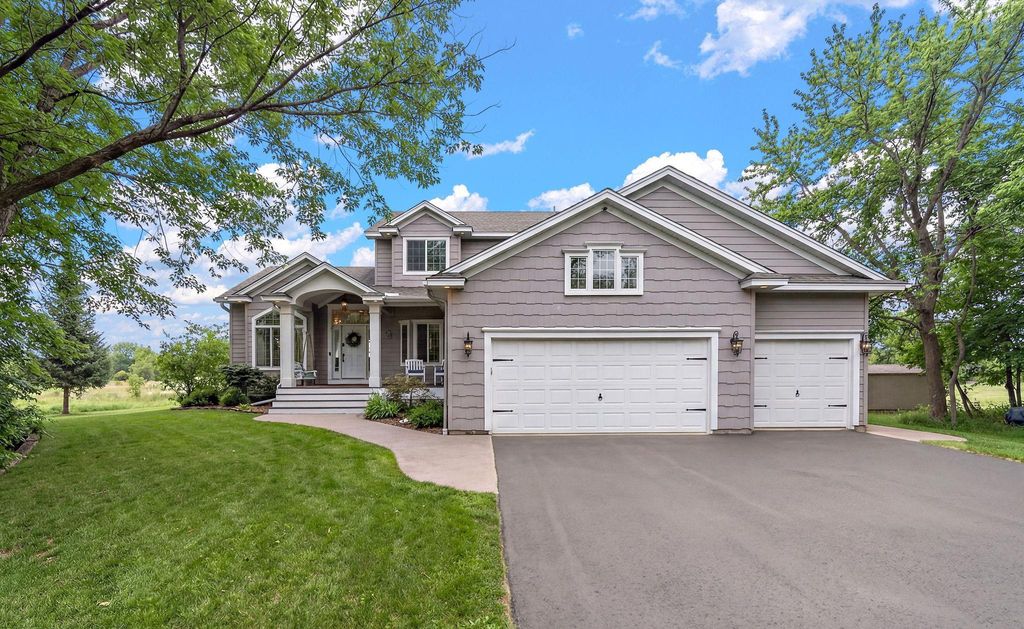 Photo of 21609 Evergreen Street NW, Oak Grove, MN 55011 (MLS # 7027163)