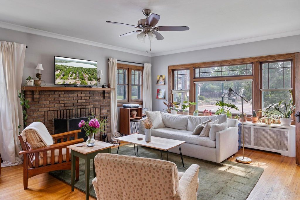 Photo of 5000 Newton Avenue S, Minneapolis, MN 55419 (MLS # 6737483)
