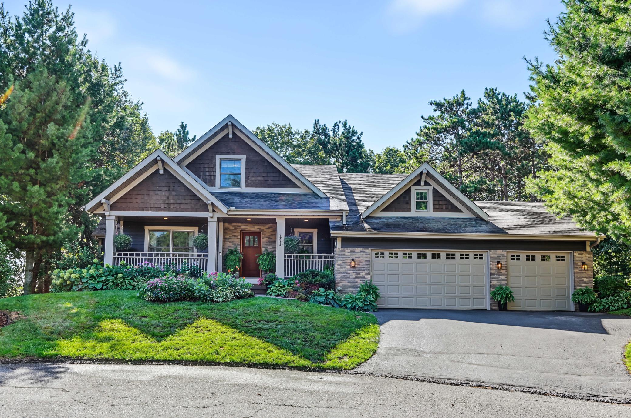 4844 Pinecroft Court N
