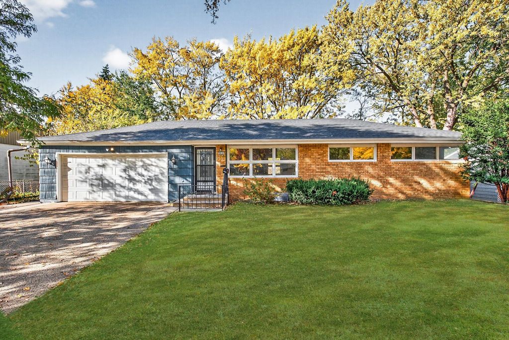 Photo of 8114 Emerson Avenue S, Bloomington, MN 55420 (MLS # 6801273)