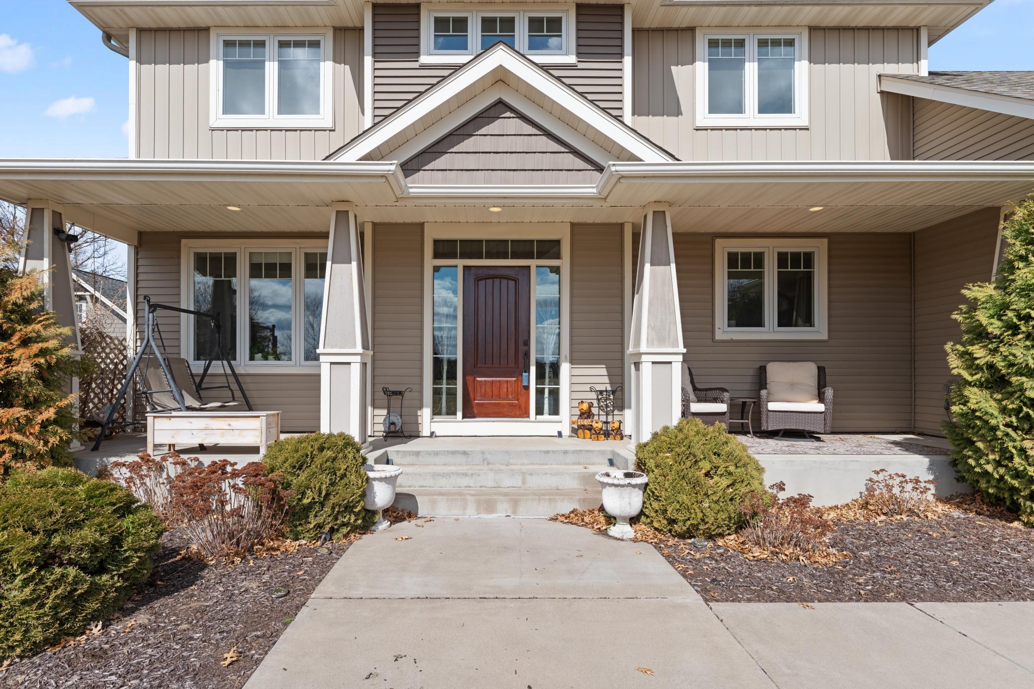 25188 Firefly Avenue