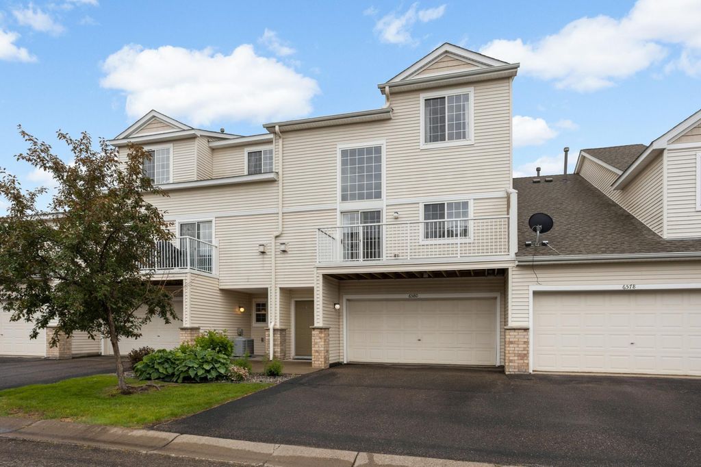 Photo of 6580 Olive Lane N, Maple Grove, MN 55311 (MLS # 7097790)