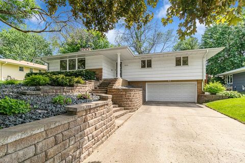 5313 Birchcrest Drive Edina MN 55436