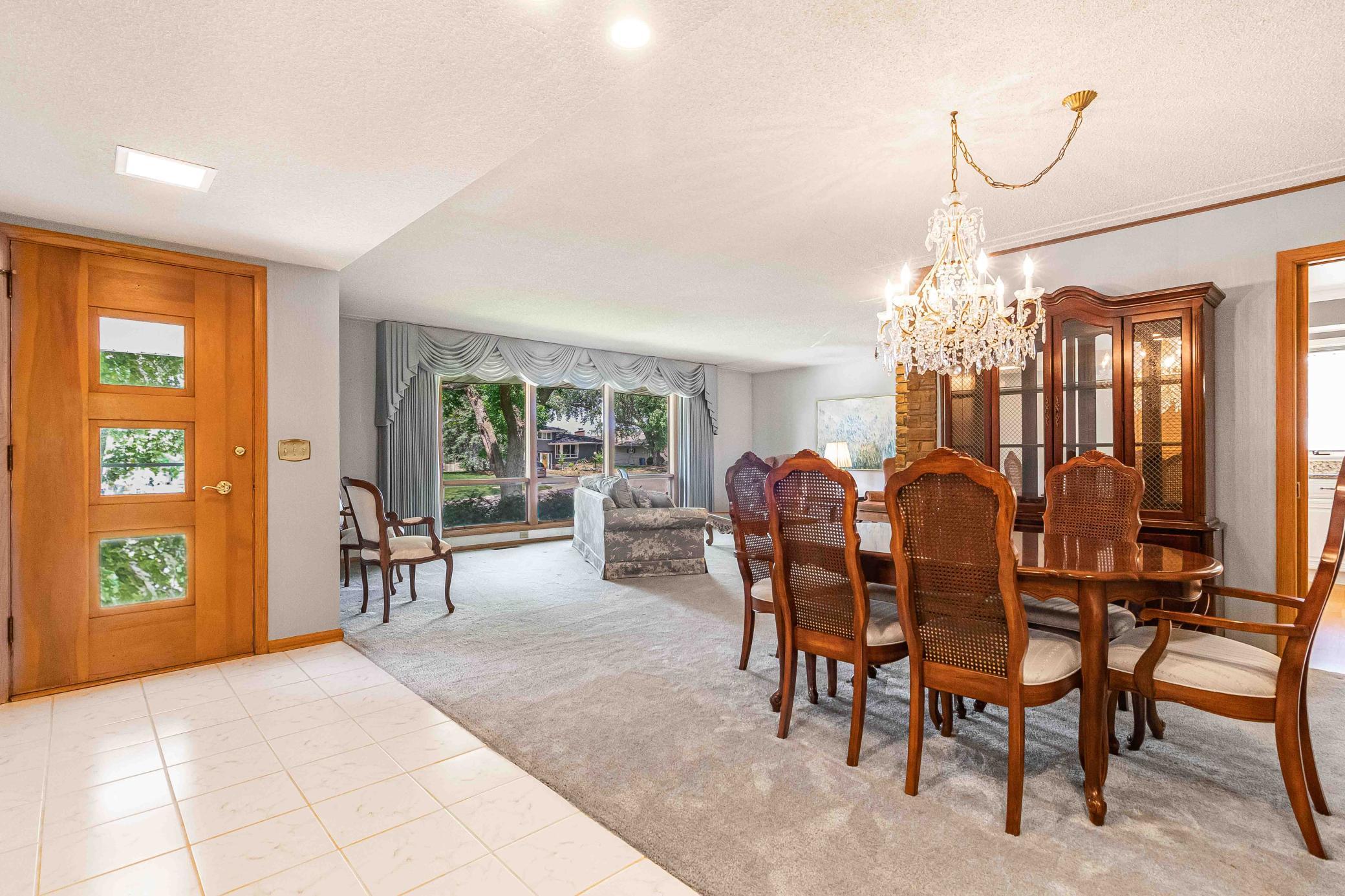 5313 Birchcrest Drive