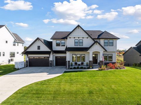 1389 Palmer Drive N Lake Elmo MN 55042