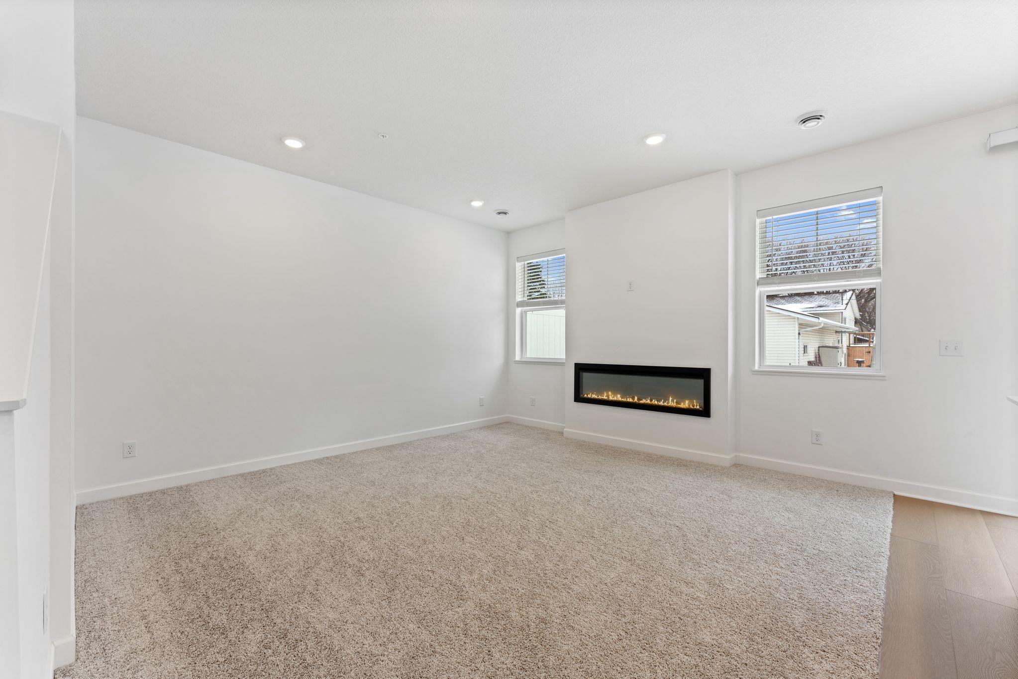 3092 Vanderbie Street