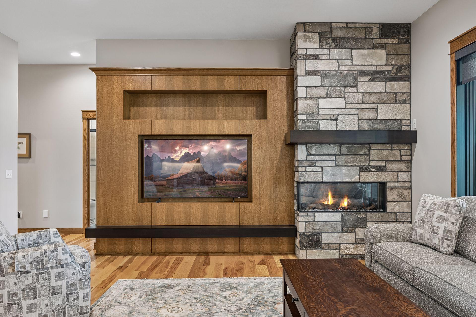 Lake City, Minnesota, 55041, United States, 4 Bedrooms Bedrooms, ,4 BathroomsBathrooms,Residential,Active,2032386