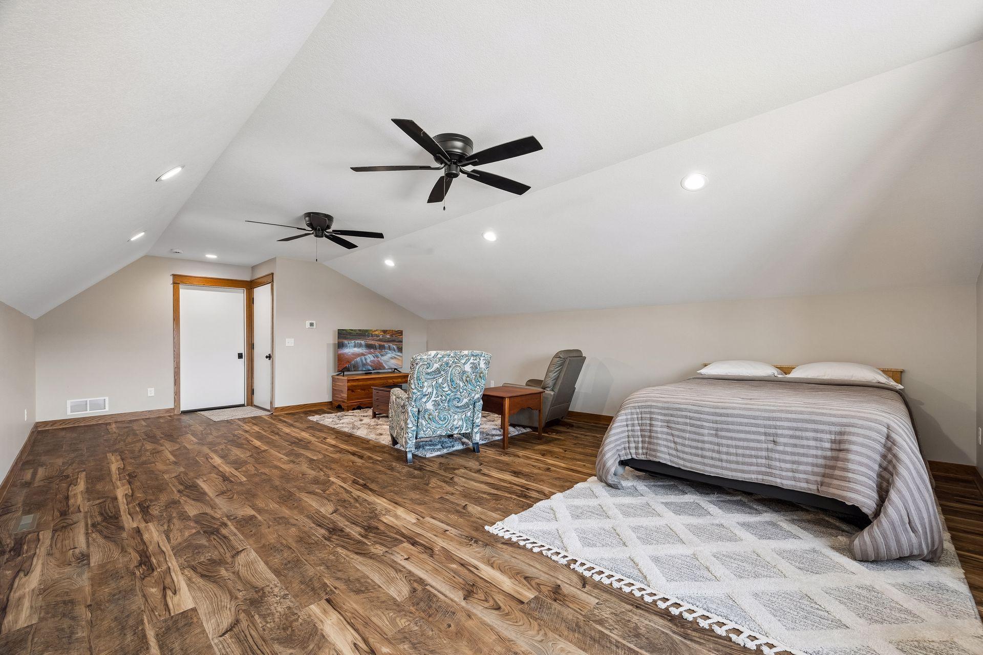 Lake City, Minnesota, 55041, United States, 4 Bedrooms Bedrooms, ,4 BathroomsBathrooms,Residential,Active,2032386