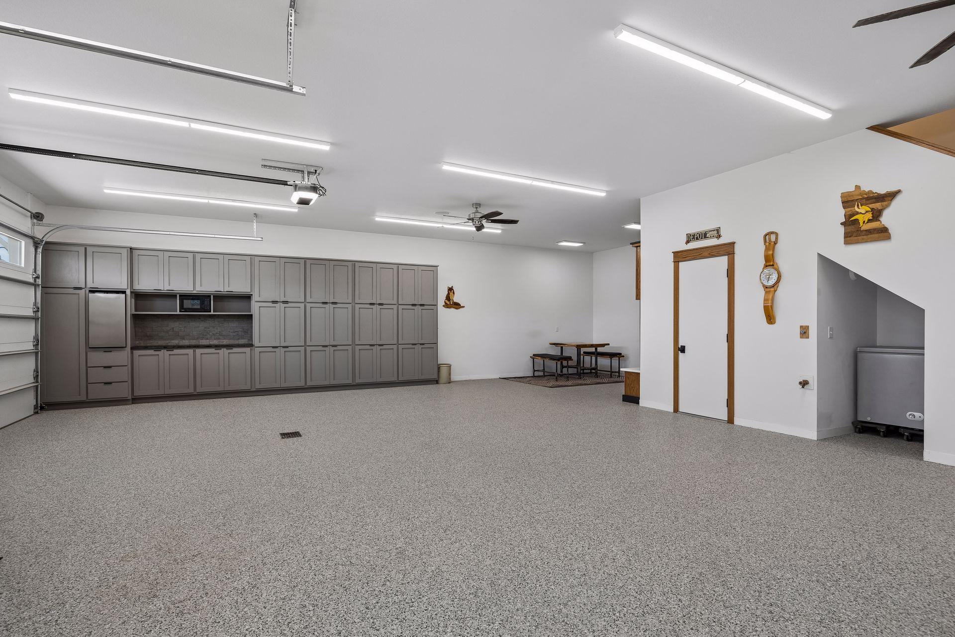 Lake City, Minnesota, 55041, United States, 4 Bedrooms Bedrooms, ,4 BathroomsBathrooms,Residential,Active,2032386