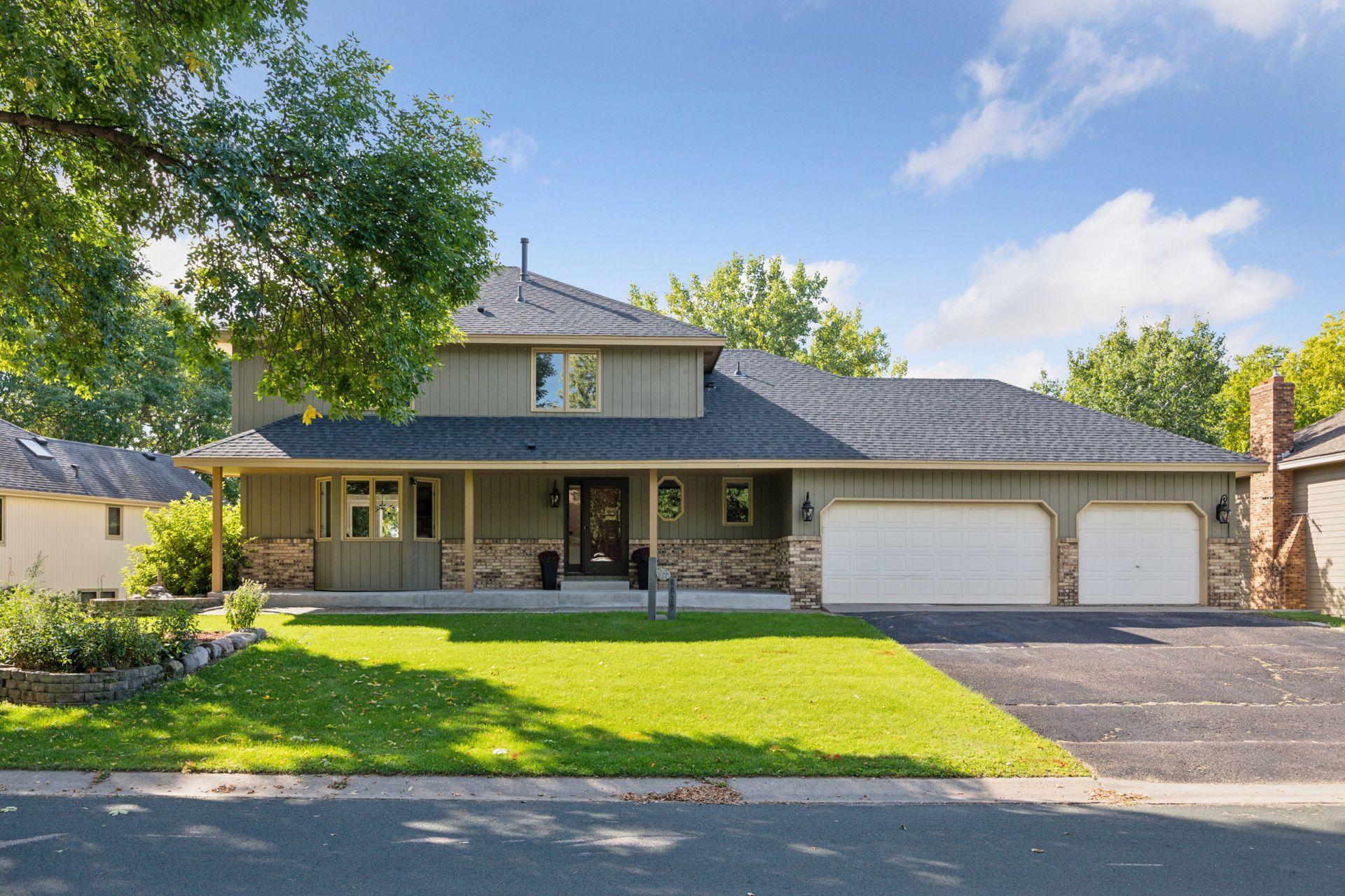 8829 Dallas Lane N