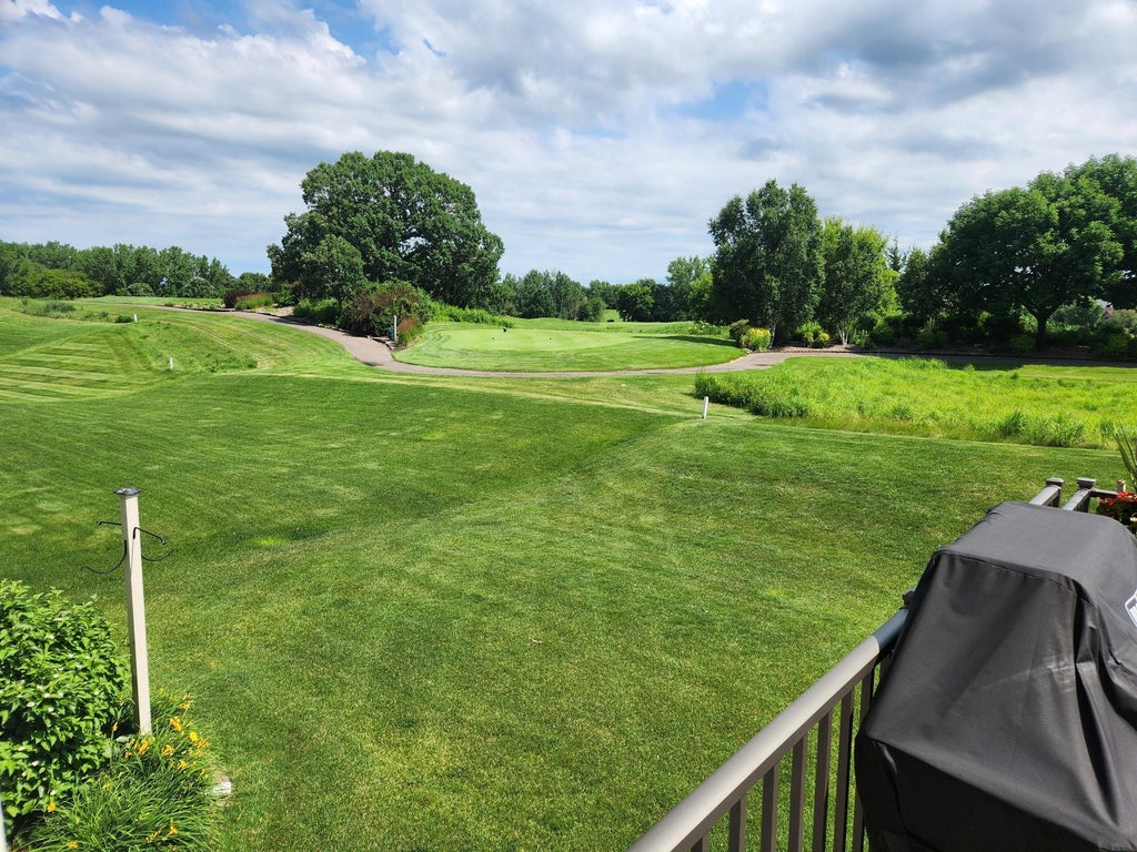 Photo of 10610 Pinnacle Way, Woodbury, MN 55129 (MLS # 7101448)