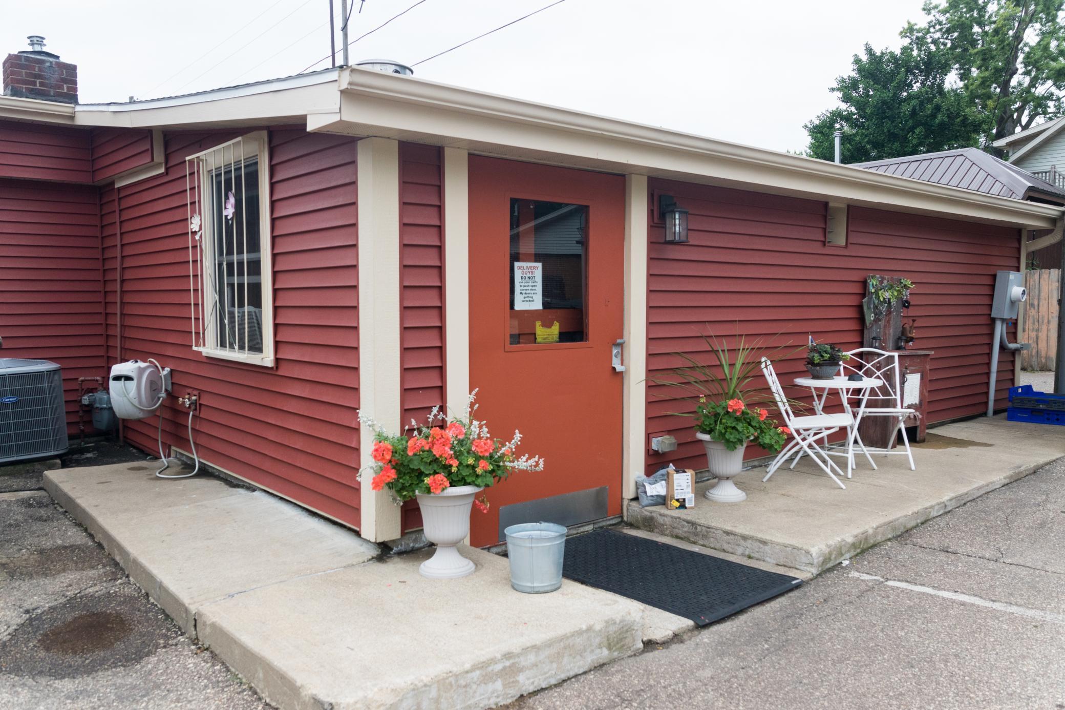 12626 W Mondovi