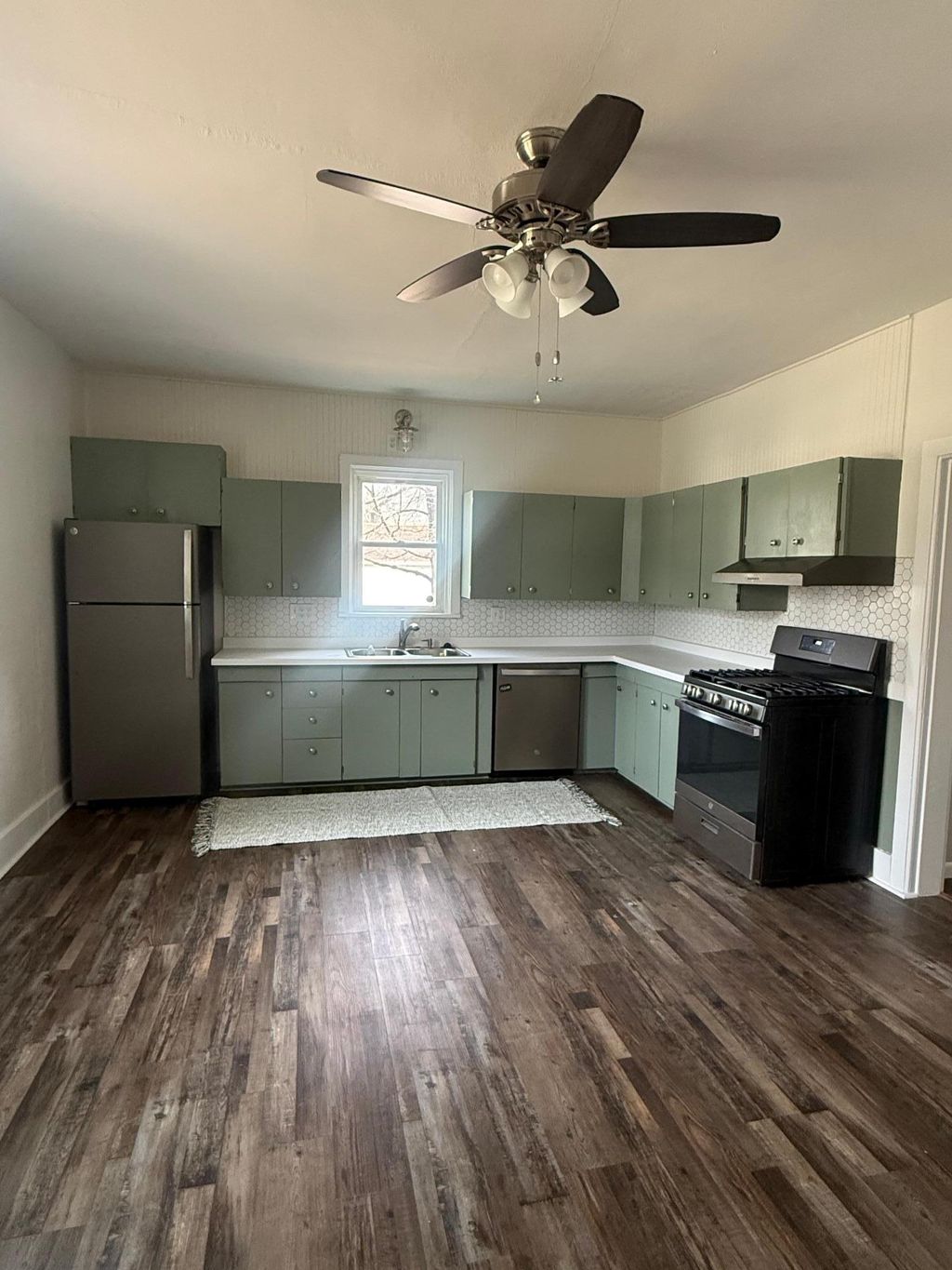 Photo of 110 7th Street S, Sauk Rapids, MN 56379 (MLS # 7060536)