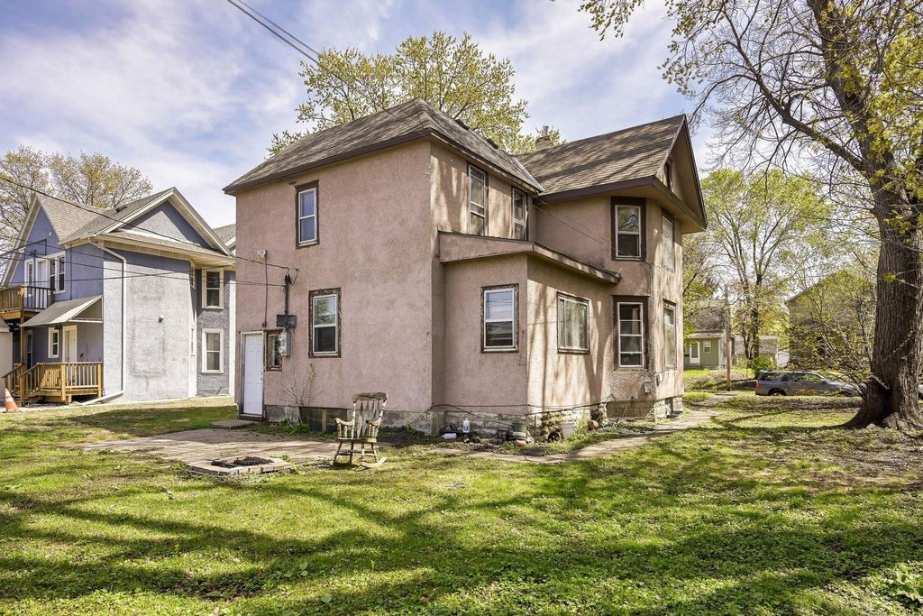 Photo of 1097 22nd Avenue SE, Minneapolis, MN 55414 (MLS # 7066907)