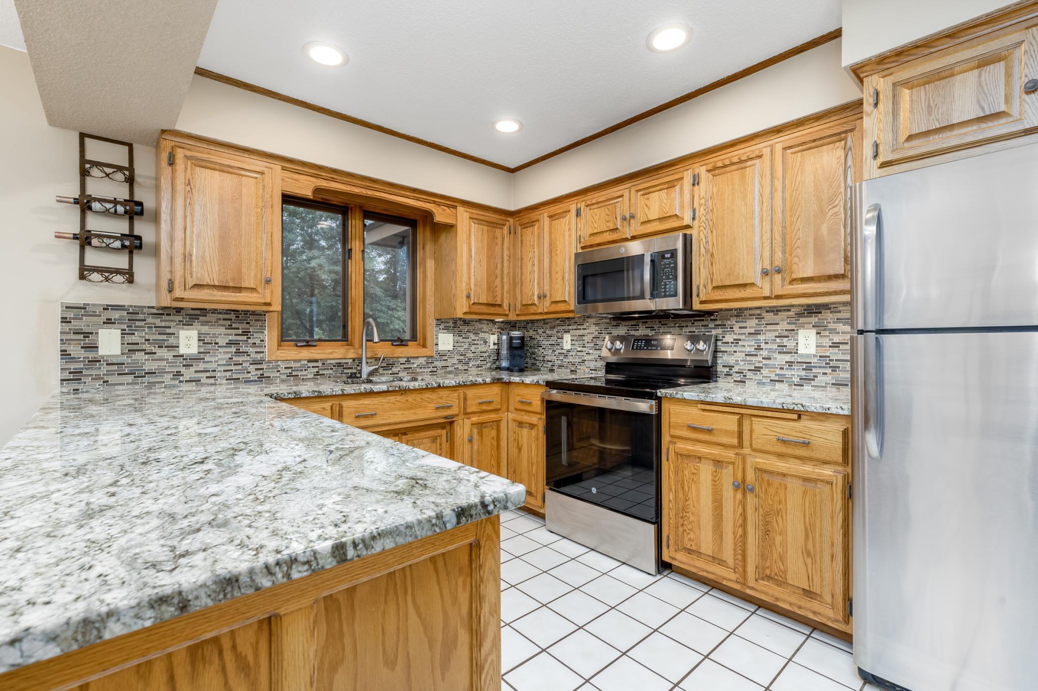 6065 Highland Scenic Road