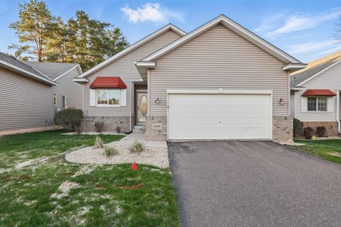 1191 Sterling Circle N Maplewood MN 55119