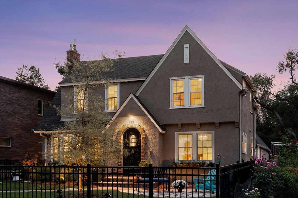 Photo of 4740 12th Avenue S, Minneapolis, MN 55407 (MLS # 7028452)