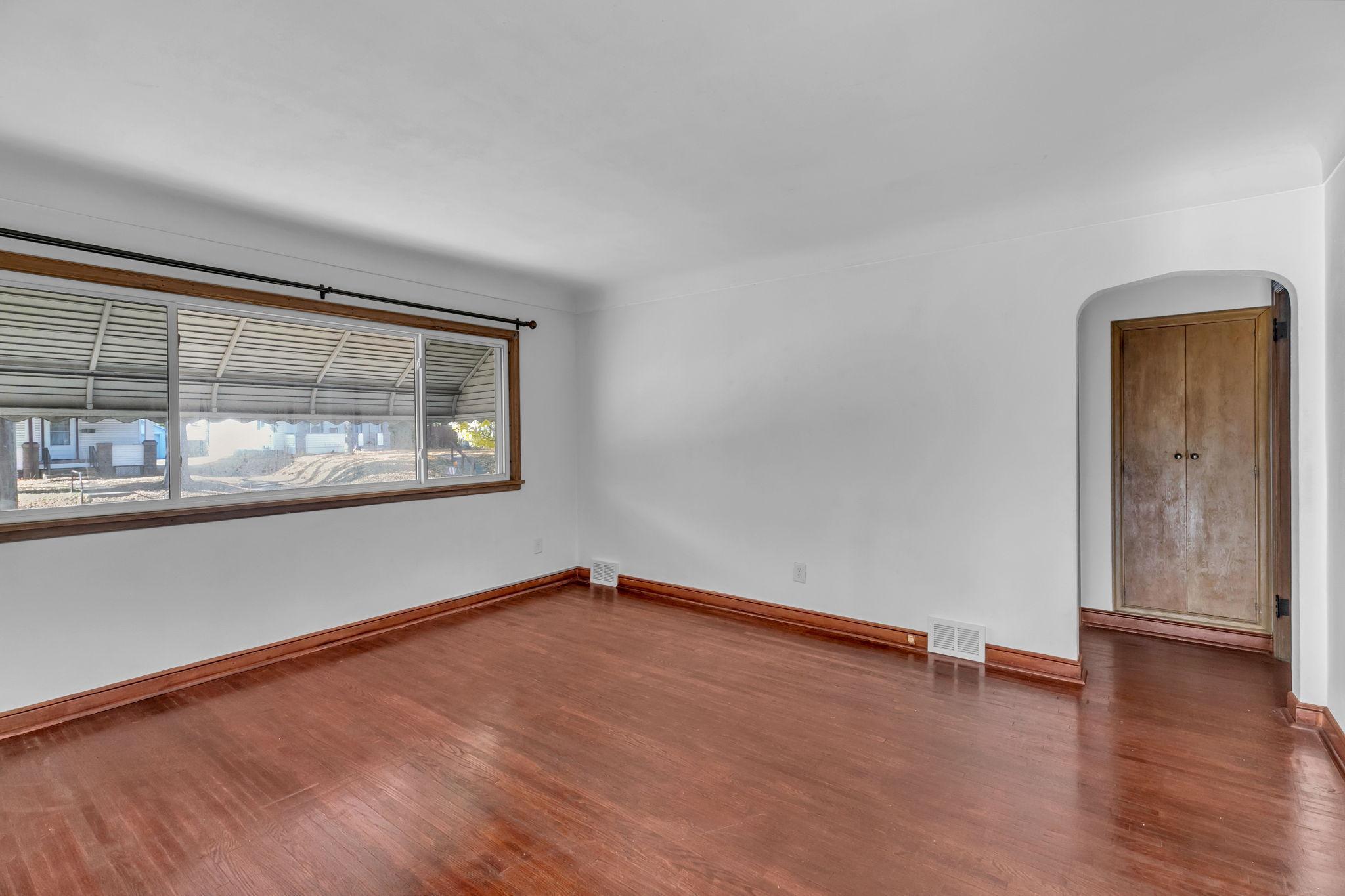 1779 Orange Avenue E