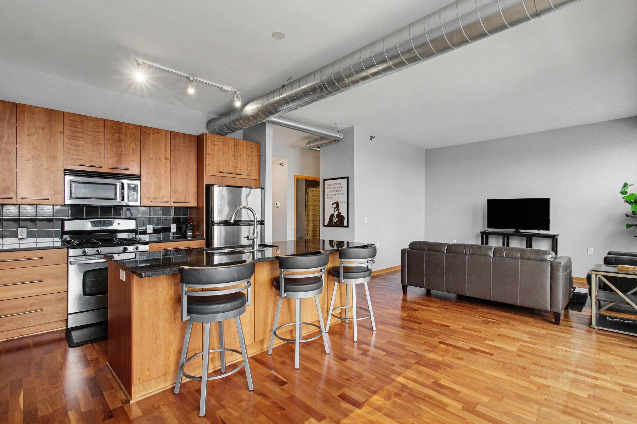 1211 Lagoon Avenue 410