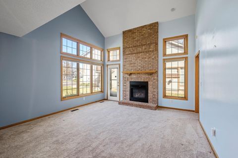 1904 Beebe Road Maplewood MN 55109
