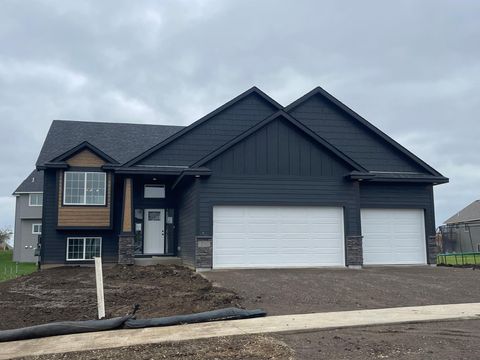18560 Hexham Lane Lakeville MN 55044