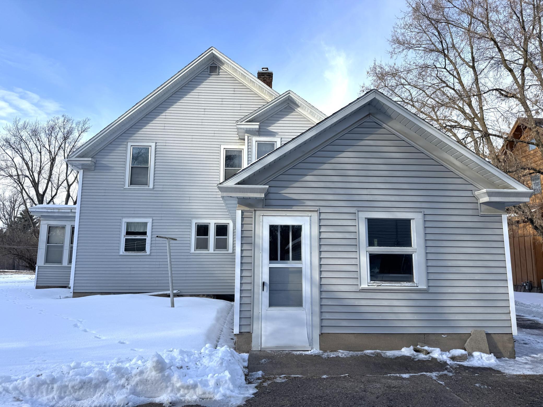 42 Minnesota Avenue S