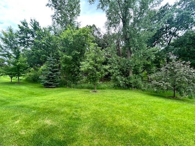 16338 Equestrian Trail