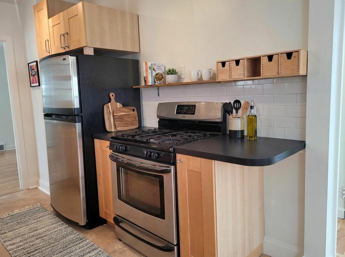 5805 Pleasant Avenue