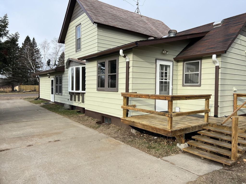 Photo of 20 S Main Street, McGregor, MN 55760 (MLS # 7018349)