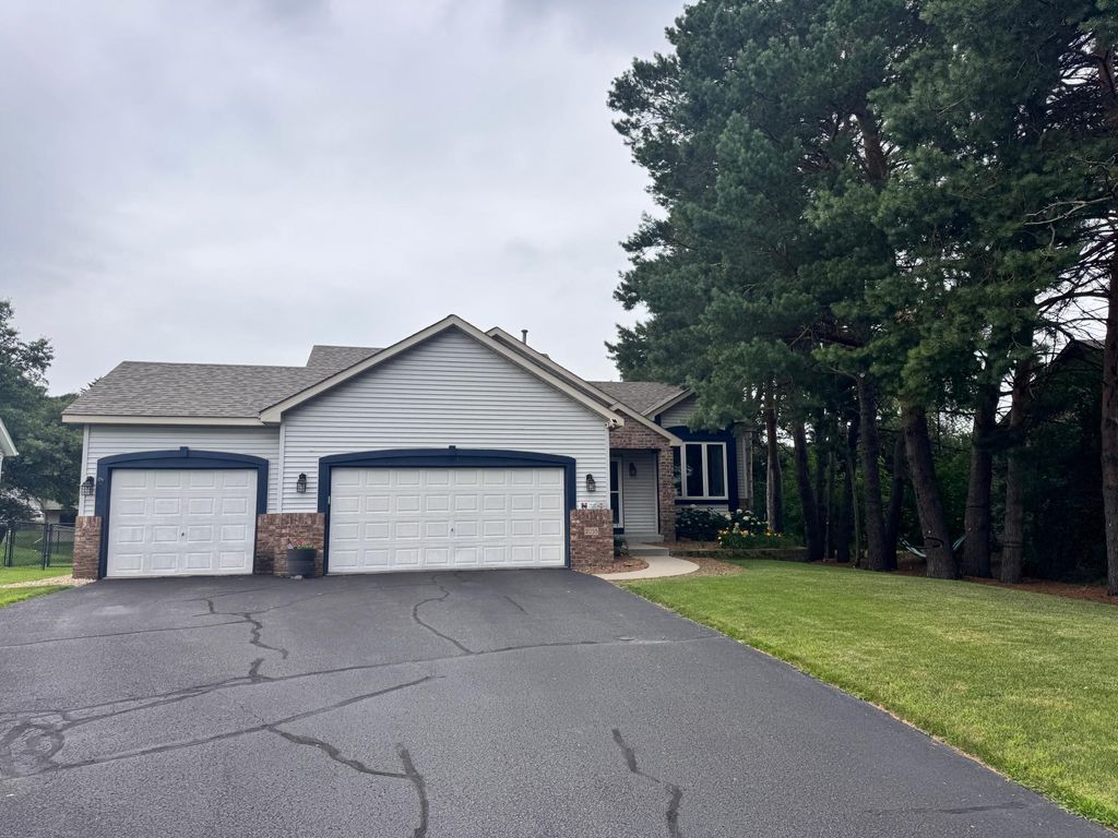 Photo of 2055 130th Court NE, Blaine, MN 55449 (MLS # 7105546)