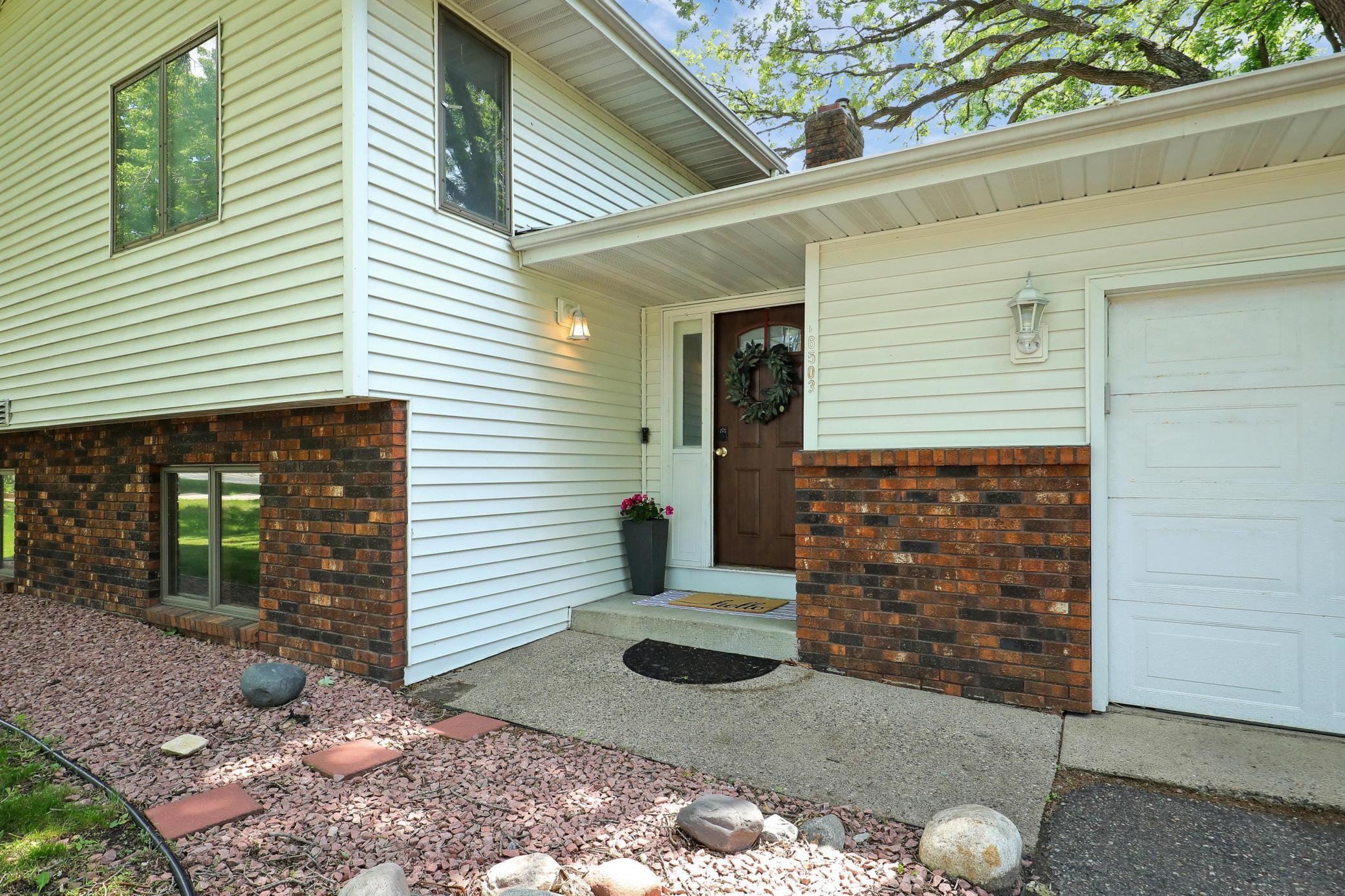 16503 Franklin Trail SE