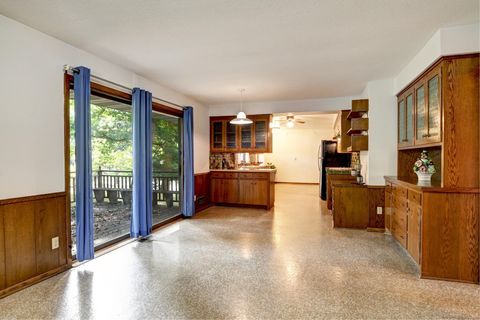 1552 Sumter Avenue N Golden Valley MN 55427