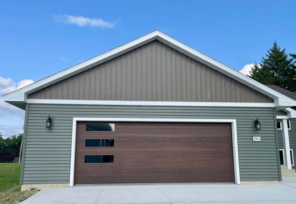 Photo of 201 25th Street SW, Austin, MN 55912 (MLS # 7080450)