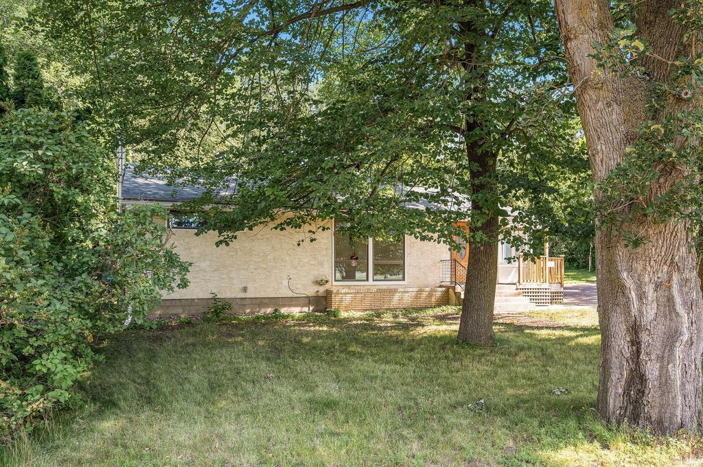 Photo of 2583 County Road F E, White Bear Twp, MN 55110 (MLS # 6824109)