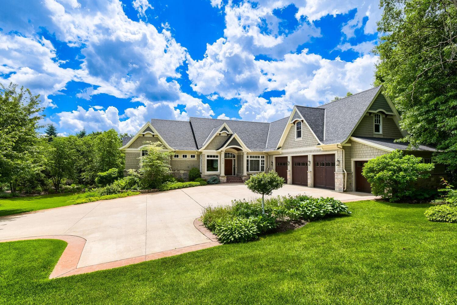 9520 Whistling Valley Trail