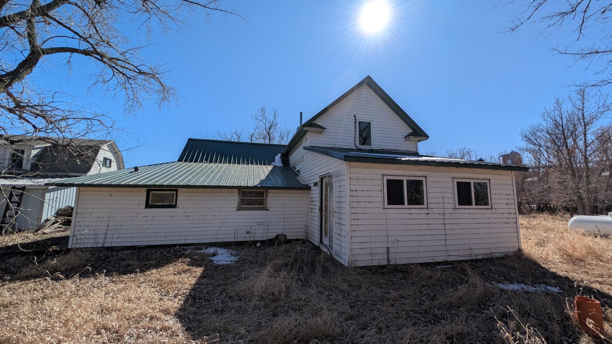 206 Leslie