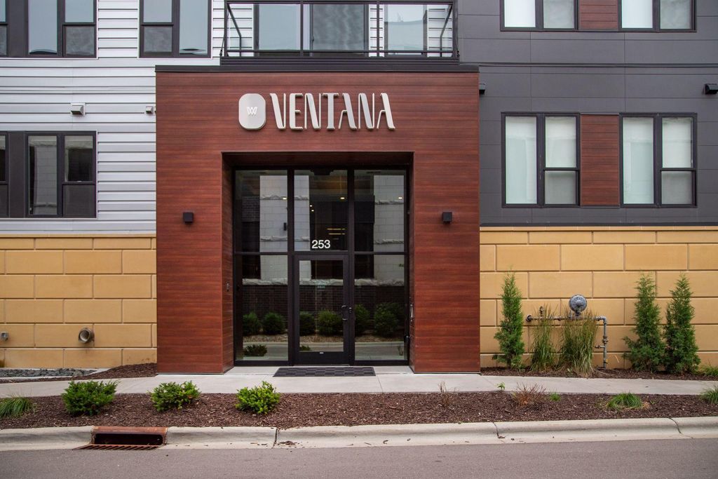 Photo of 253 Lake Street E #307, Wayzata, MN 55391 (MLS # 7022575)