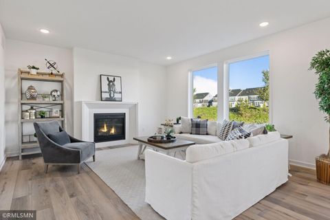 10157 Blackmoor Road Woodbury MN 55129