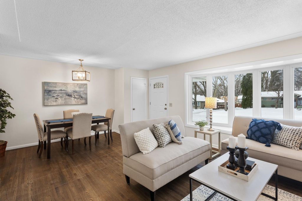 Photo of 3933 Edgewood Avenue N, Crystal, MN 55427 (MLS # 7002409)